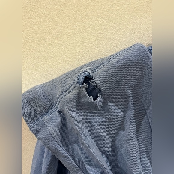 Vineyard Vines Long Sleeve - Picture 4 of 4